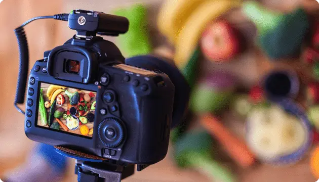 EC出品や販促用に商品を撮影している制作サポートのイメージ